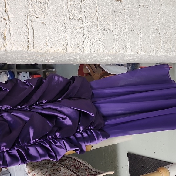 Eureka Fashion - 1909 Pleated Charmeuse Chiffon Mermaid Gown ... c1 - Picture 7 of 11